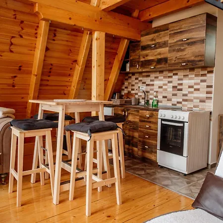 Zlatarska Idila Alpesi faház *