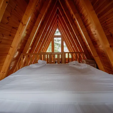 Zlatarska Idila Alpesi faház